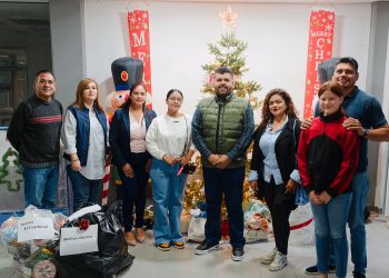 UABCS ENTREGA JUGUETES PARA NIÑAS Y  NIÑOS DE COMUNIDADES RURALES Y MIGRANTES