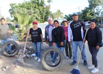 REGIDORA PETRA JUÁREZ IMPULSA MEJORA DE ESPACIOS PÚBLICOS CON JORNADA DE LIMPIEZA EN LOS CABOS