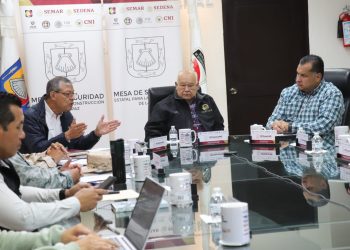 ESTADO Y FEDERACIÓN SUMAN ESFUERZOS PARA REHABILITAR CARRETERAS EN BCS: VMCC