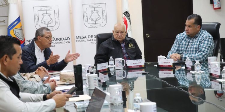 ESTADO Y FEDERACIÓN SUMAN ESFUERZOS PARA REHABILITAR CARRETERAS EN BCS: VMCC