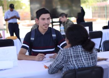 ENTREGA VMCC ACCIONES DE VIVIENDA A FAMILIAS DE COMUNIDADES RURALES DE LA PAZ