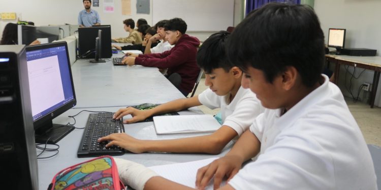 GOBIERNO DEL ESTADO, CONAPESCA,  Y PRODUCTORES SUMAN ESFUERZOS PARA MEJORAR APROVECHAMIENTO DE ABULÓN EN LA PACÍFICO NORTE