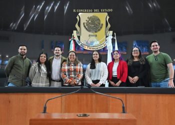 RECIBE EL CONGRESO DE BCS A JÓVENES MIGRANTES PARA REALIZAR UNA AGENDA DE TRABAJO