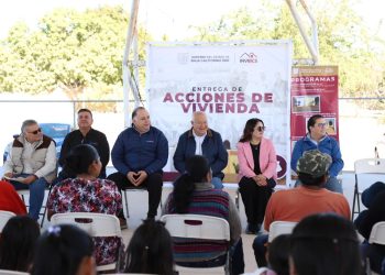 ENTREGA VMCC ACCIONES DE VIVIENDA A FAMILIAS DE COMUNIDADES RURALES DE LA PAZ