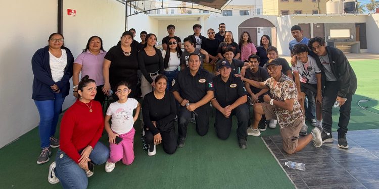 IMPULSA REGIDOR JOSÉ MANUEL LARUMBE CAPACITACIÓN EN PRIMEROS AUXILIOS A CIUDADANÍA DE LOS CABOS