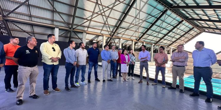 CAPACITAN A PERSONAS SERVIDORAS PUBLICAD MUNICIPALES PARA EVITAR DESERCIÓN ESCOLAR EN LOS CABOS