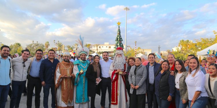 XV AYUNTAMIENTO DE LOS CABOS LLENA DE ALEGRÍA A FAMILIAS EN SJC CON LA MAGIA DE LOS REYES MAGOS