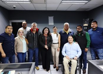 300 BECAS DE TRANSPORTE PARA ESTUDIANTES, ATLETAS Y PERSONAS CON DISCAPACIDAD