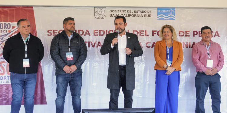 PARTICIPA ALCALDE DE LOS CABOS CHRISTIAN AGUNDEZ EN LA SEGUNDA EDICIÓN DEL FORO ANUAL DE PESCA DEPORTIVA 2025