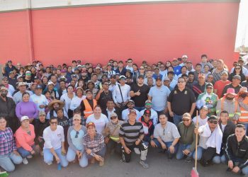 MÁS DE 100 PERSONAS SE UNIERON A LA JORNADA MASIVA DE LIMPIEZA EN LA DELEGACIÓN DE CSL