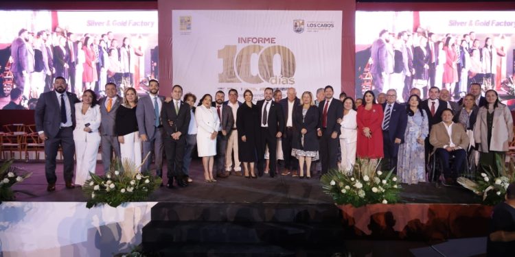 ALCALDE DE LOS CABOS CHRISTIAN AGUNDEZ RINDE INFORME DE 100 DÍAS DE GOBIERNO