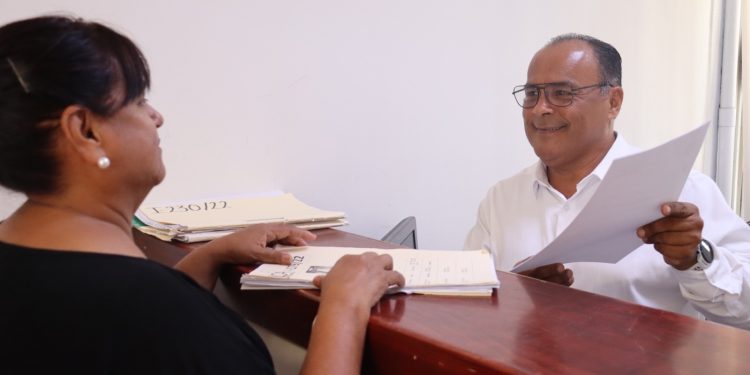 ENTREGA VMCC ACCIONES DE VIVIENDA A FAMILIAS DE COMUNIDADES RURALES DE LA PAZ