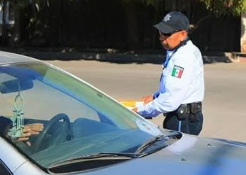 TRAS LAS HUELLAS Por Monserrath Villalejo Baeza