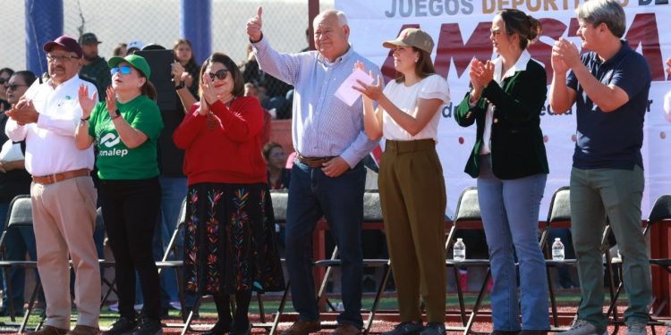 EL GOBERNADOR VÍCTOR CASTRO PUSO EN MARCHA  EN LA PAZ LOS JUEGOS DEPORTIVOS DE LA AMISTAD