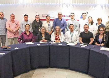 ESTUDIANTES DE LA UABCS DESTACAN EN  INFOMATRIX BCS 2025 Y AVANZAN A  COMPETENCIAS NACIONALES E INTERNACIONALES