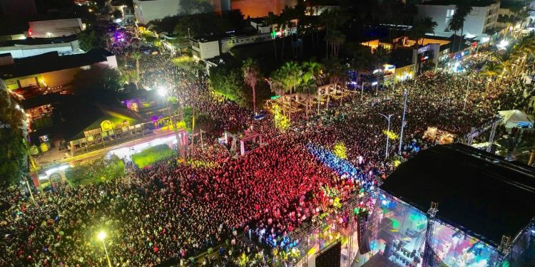 CON SALDO BLANCO CONCLUYE EN BCS EL CARNAVAL LA PAZ 2025; ALREDEDOR DE 99 MIL PERSONAS ASISTIERON