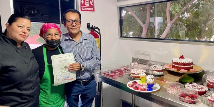 MÁS DE 20 MIL ESTUDIANTES DE NIVEL BÁSICO EN BCS RECIBEN DESAYUNOS ESCOLARES