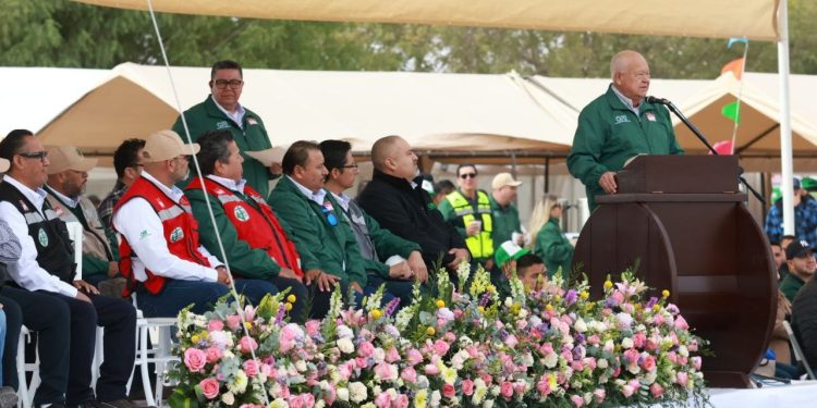 INAUGURA VÍCTOR CASTRO LA XIII EDICIÓN DEL TORNEO NACIONAL DE CAMPO DE CFE EN COMONDU