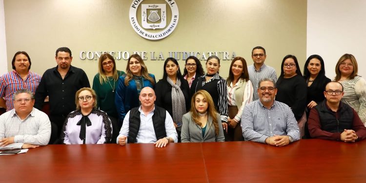 SE INSTALA EL NUEVO CONSEJO DE LA JUDICATURA DEL ESTADO