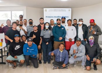 CAPACITAN A PERSONAL DE ZOFEMAT LOS CABOS ANTE POSIBLES EMERGENCIAS EN PLAYAS