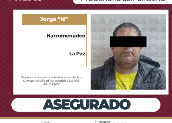 ASEGURA PGJE A SUJETO CON 1 MIL 875 DOSIS DE DROGA EN LA PAZ