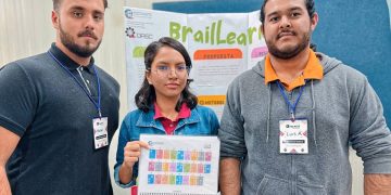 ESTUDIANTES DE LA UABCS DESTACAN EN  INFOMATRIX BCS 2025 Y AVANZAN A  COMPETENCIAS NACIONALES E INTERNACIONALES
