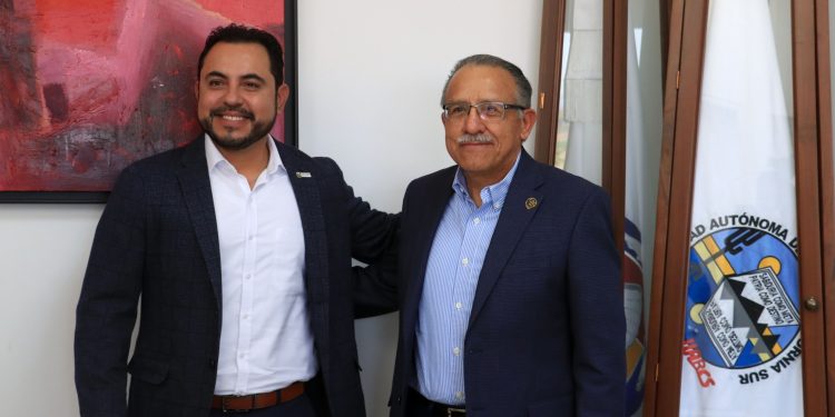 UABCS Y AYUNTAMIENTO DE LOS CABOS FORTALECEN LAZOS EN FAVOR DE LA EDUCACIÓN SUPERIOR
