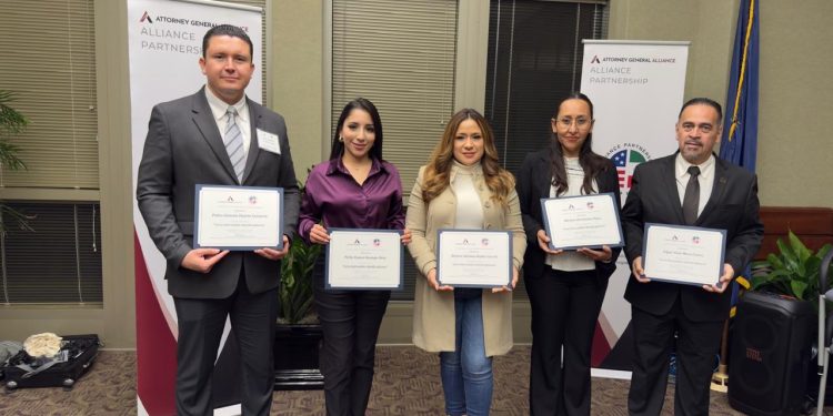 ASISTE PERSONAL DE PGJE AL CURSO INTERCAMBIO INTERDISCIPLINARIO EN BATON ROUGE E.E.U.U