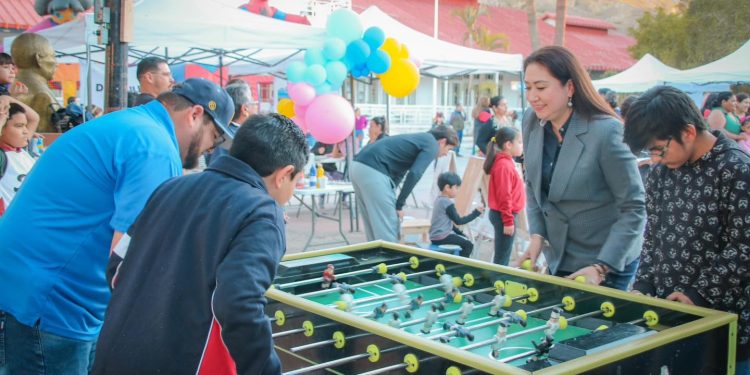 EL PROGRAMA CONTIGO EN TU COLONIA LLEGA A LA PLAZA BENITO JUÁREZ EN SANTA ROSALÍA