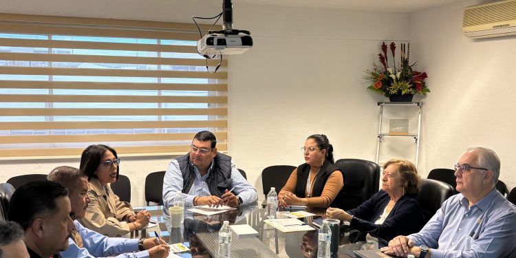 IMPULSA ISSSTE EN BAJA CALIFORNIA SUR EL PROGRAMA “ LA CLÍNICA ES NUESTRA”