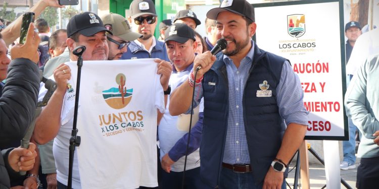ARRANCA PROGRAMA “JUNTOS POR LOS CABOS “ CON LABORES DE MEJORA URBANA EN ZONA CENTRO DE CABO SAN LUCAS