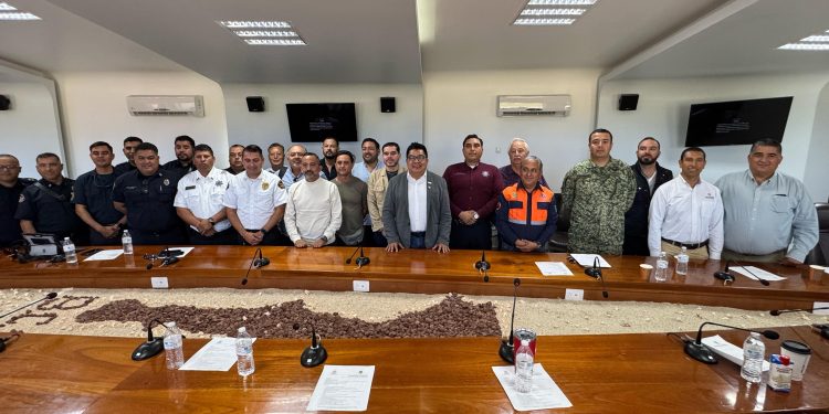 REFUERZA AYUNTAMIENTO DE LOS CABOS PROTOCOLO ANTE INCENDIOS DE GRAN MAGNITUD