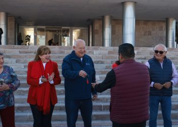 ENTREGA VÍCTOR CASTRO SIETE NUEVAS UNIDADES PARA ÁREAS OPERATIVAS Y DE ADMINISTRACIÓN DE LA API; SE INVIRTIERON 3.8 MDP