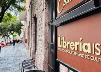 EN MARCHA LOS TRABAJOS DE REHABILITACIÓN DEL MUELLE DE PUERTO SAN CARLOS : FONMAR