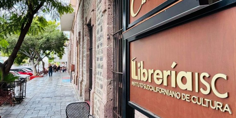 EN MARCHA LOS TRABAJOS DE REHABILITACIÓN DEL MUELLE DE PUERTO SAN CARLOS : FONMAR