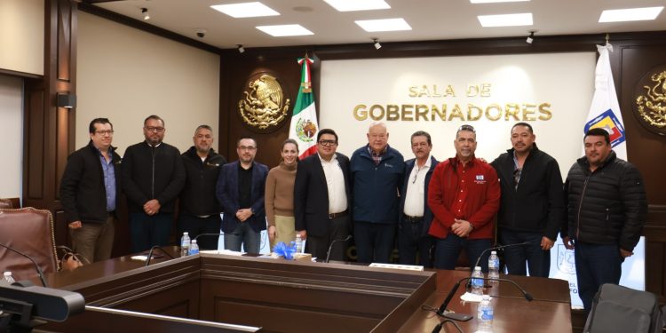 ACUERDA EL GOBIERNO DE BCS UNIR VOLUNTADES POR LA EXPORTADORA DE SAL DE GUERRERO NEGRO