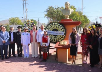 PRESIDE CASTRO COSIO LA CEREMONIA POR EL 219 ANIVERSARIO DEL NATALICIO DE BENITO JUÁREZ GARCÍA