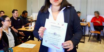 UABCS ENTREGA TÍTULOS Y GRADOS ACADÉMICOS A 187 EGRESADOS