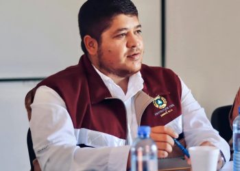 TRAS LAS HUELLAS Por Monserrath Villalejo Baeza