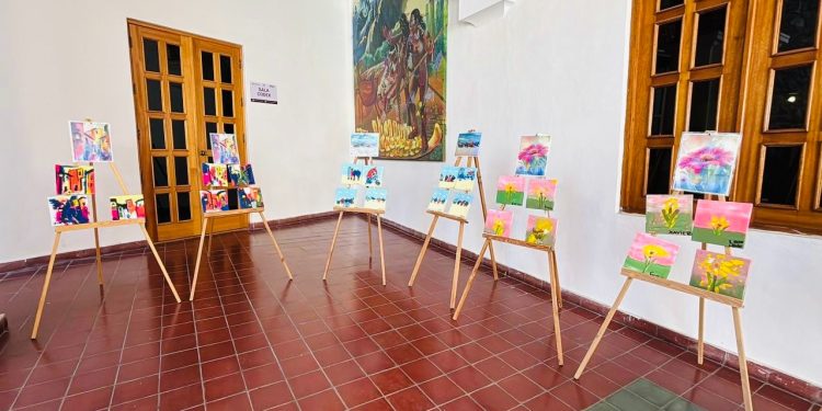 CONMEMORAN CON EXPOSICIÓN FOTOGRÁFICA  EL DÍA MUNDIAL DEL SÍNDROME DE DOWN