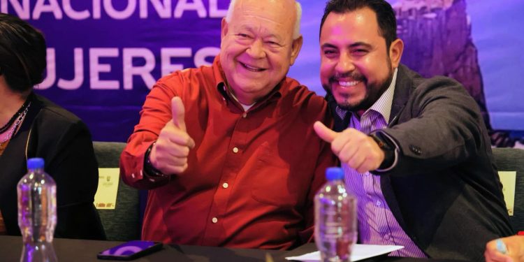 EN LOS CABOS NO SE TOLERARÁ MÁS VIOLENCIA CONTRA LAS MUJERES: ALCALDE CHRISTIAN AGÚNDEZ GÓMEZ