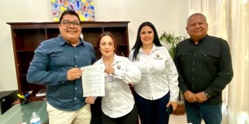 SE REÚNE ALCALDE DE LOS CABOS CON MIEMBROS DEL SINDICATO DE BURÓCRATAS