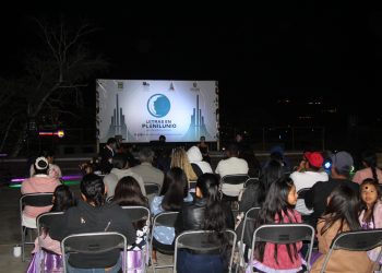    TODO UN ÉXITO EL PROGRAMA “LETRAS EN PLENILUNIO” EN CABO SAN LUCAS