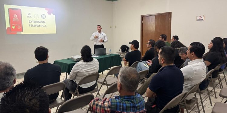 EN GIRA POR EL NORTE DE LA ENTIDAD REFUERZA PGJE EN  877 PERSONAS LA CULTURA DE LA PREVENCIÓN DEL DELITO