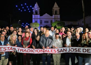 CON UN LLENO TOTAL INICIAN LAS FIESTAS TRADICIONALES DE SAN JOSÉ DEL CABO 2025 Y LA ESPECTACULAR PRESENTACIÓN DE JULION ÁLVAREZ