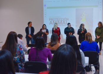RECIBE PERSONAL DE PGJE PLÁTICA  PREVENTIVA SOBRE MALTRATO ANIMAL