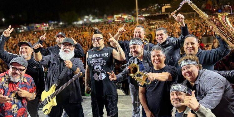 RECONOCE OFICIAL MAYOR LIDERAZGO DEL ALCALDE CHRISTIAN AGUNDEZ POR FIESTAS TRADICIONALES DE SAN JOSÉ DEL CABO 2025