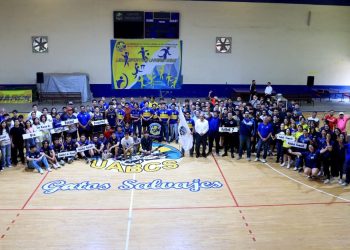 RECTOR DE LA UABCS ABANDERA DELEGACIÓN UNIVERSITARIA  QUE PARTICIPARÁ EN LOS JUEGOS REGIONALES DE LA ANUIES