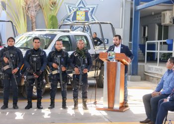 REFUERZAN SEGURIDAD Y LIMPIEZA EN LOS CABOS CON EQUIPO DONADO DESDE CALIFORNIA