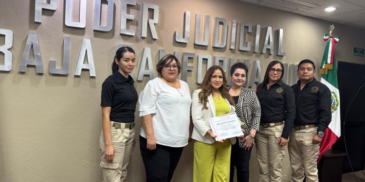 MEDIDAS DE PROTECCIÓN PARA NIÑAS NIÑOS Y ADOLESCENTES TEMA DE LA CONFERENCIA DE LA PGJE EN EL PRIMER ENCUENTRO ESTATAL DE LOS CENTROS DE ASISTENCIA SOCIAL